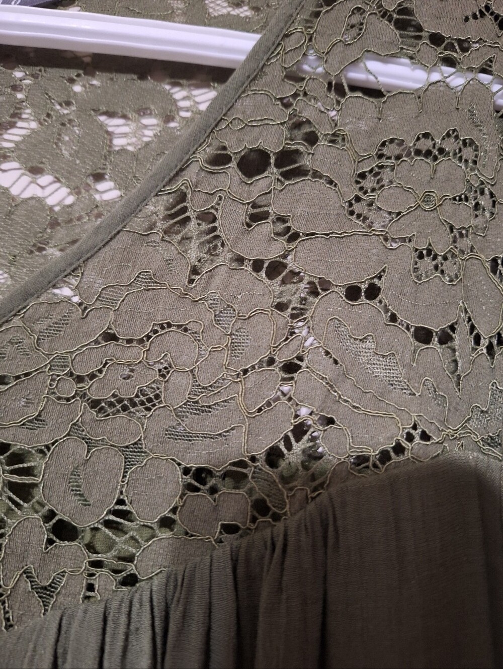 Sharagano Olive Green Floral Lace Yoke Flowy Boho Tunic Dress Plus Size 3X - Picture 8 of 9
